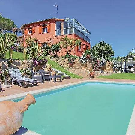 Apartment In Palamos With House Sea View *